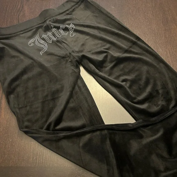 NWT Juicy Couture Velour black Track Suit sweatsuit women’s small hoodie - Picture 3 of 4